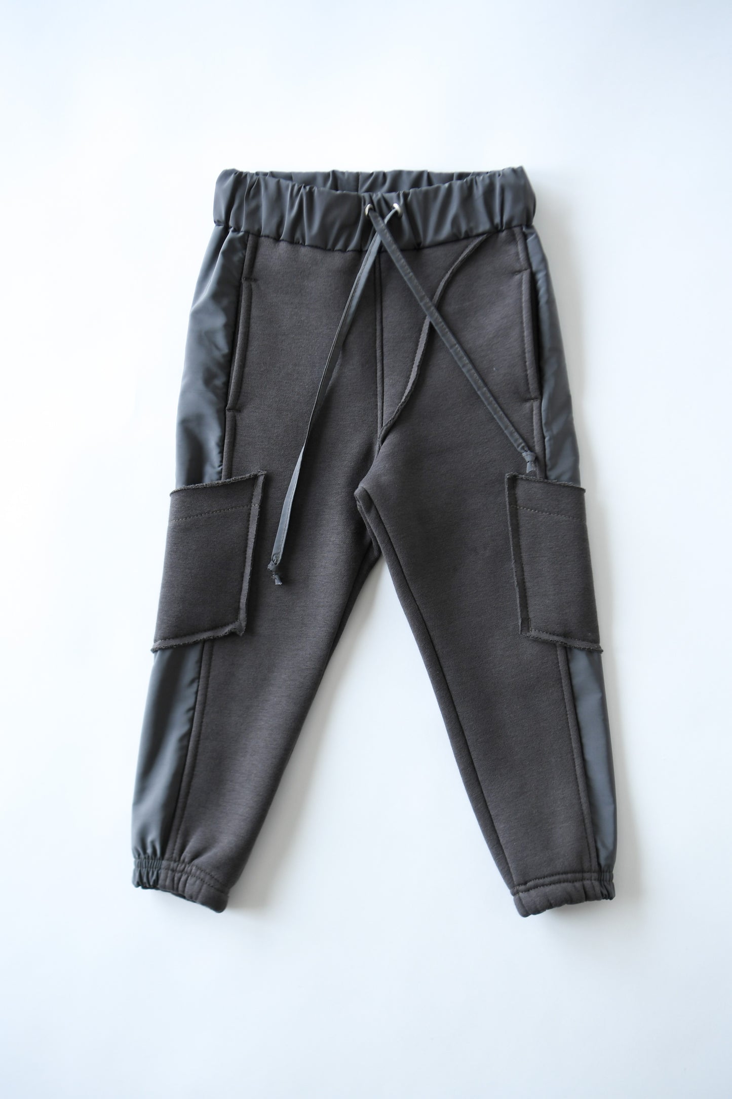 Pantaloni baieti cu fas