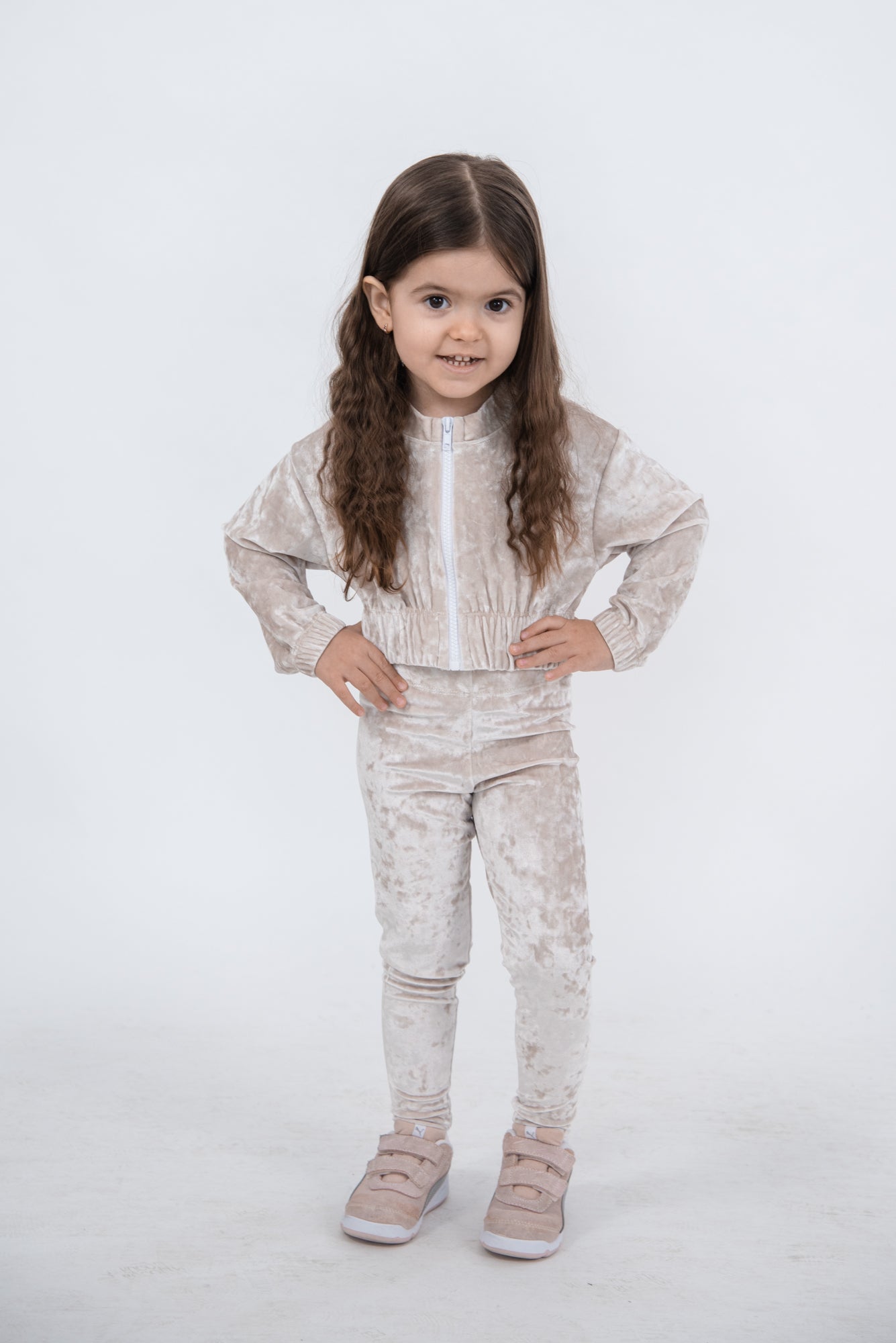 TRENING CATIFEA BEJ (size 3 - 6)