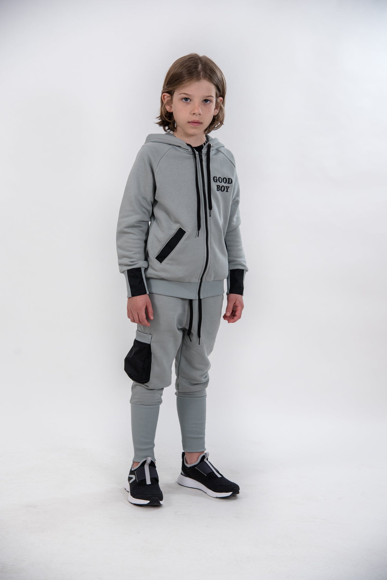 TRENING BUMBAC GRI (size 7 - 10)
