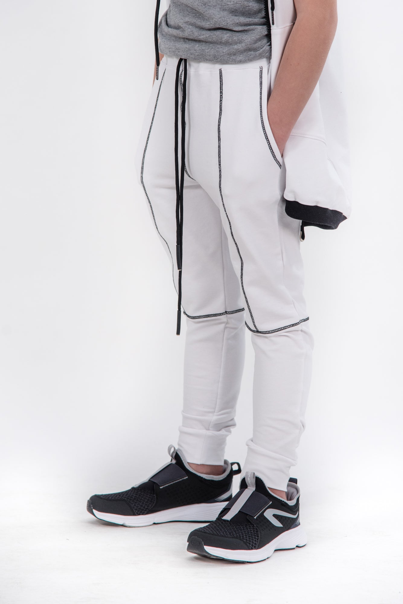 JOGGER BUMBAC ALB