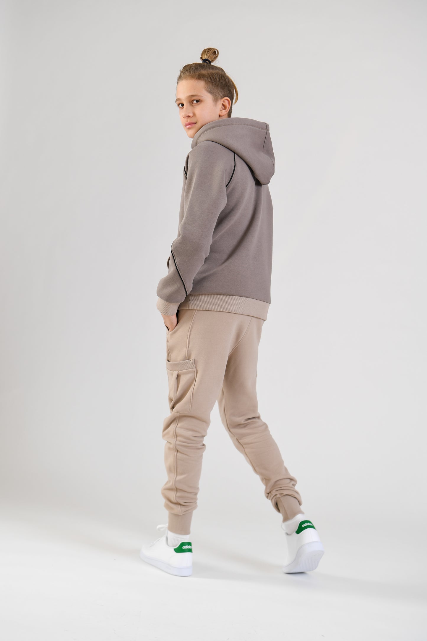 PANTALONI CARGO DIN BUMBAC ,BAIETI,BEJ