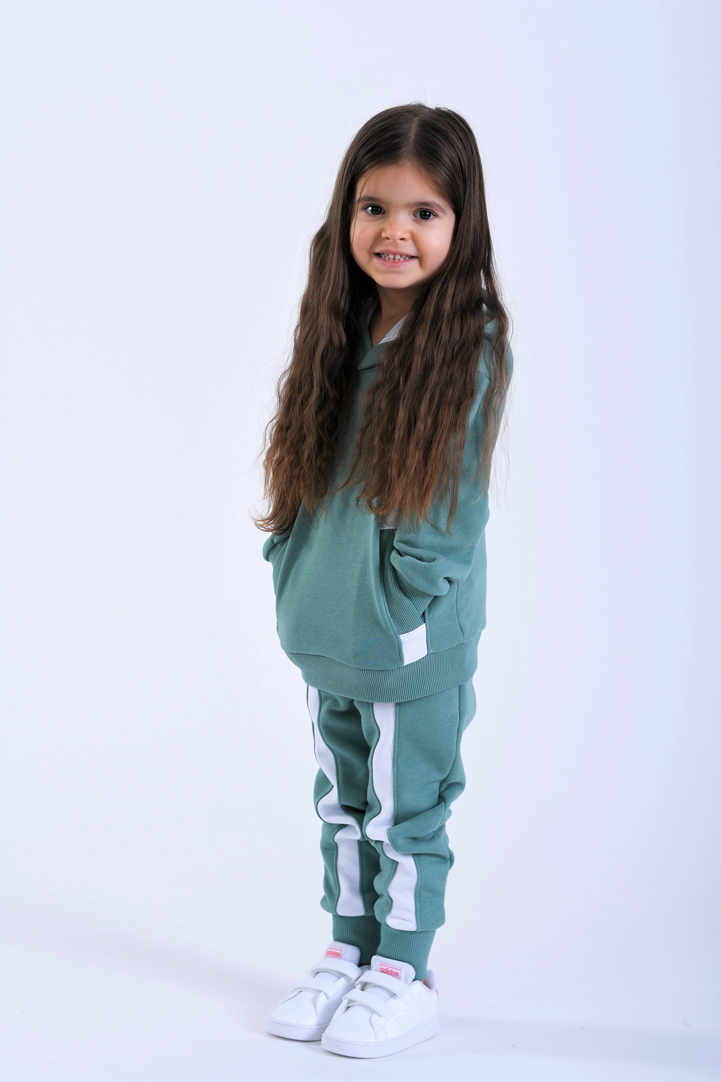 TRENING BUMBAC CU VIPUSCA, VERDE CU ALB (size 2 - 6)