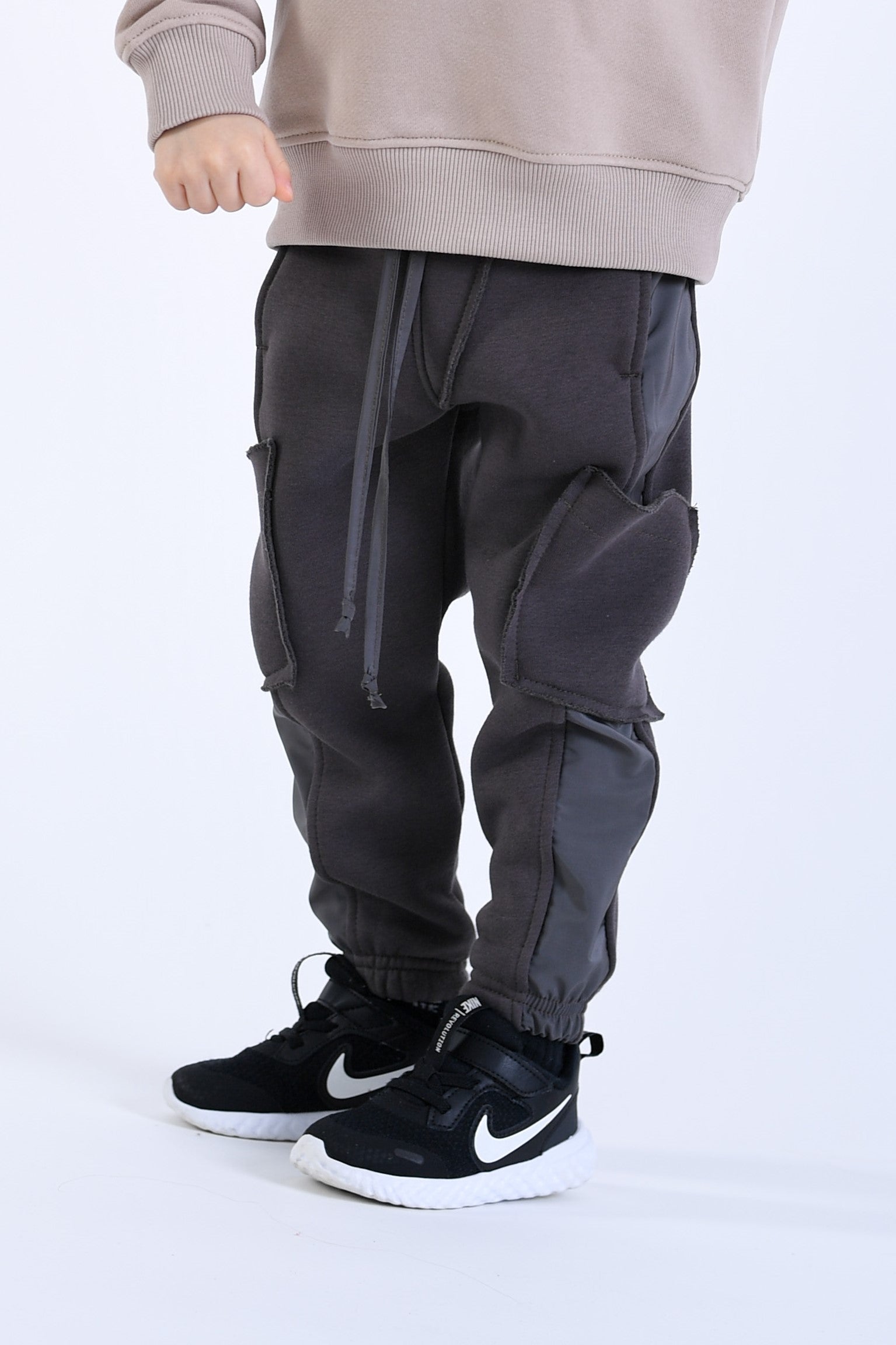 Pantaloni baieti cu fas
