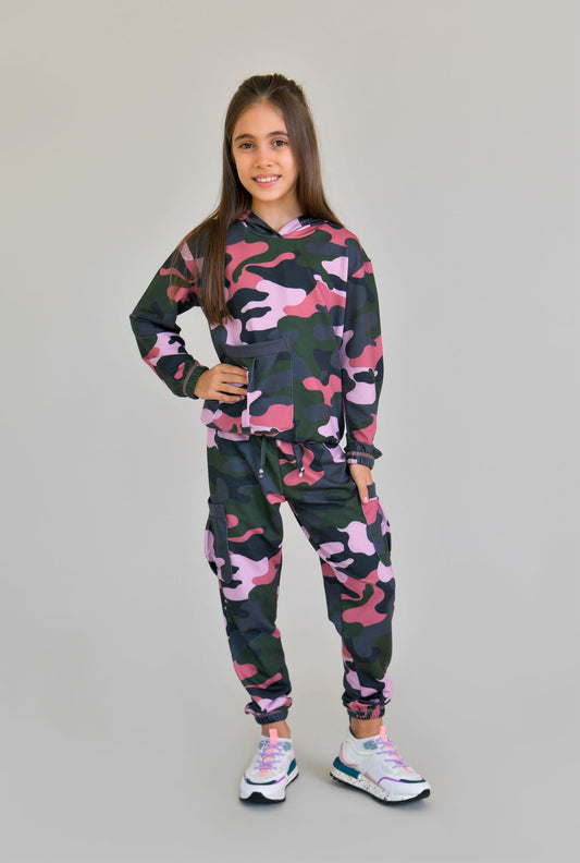 trening camuflaj fete roz